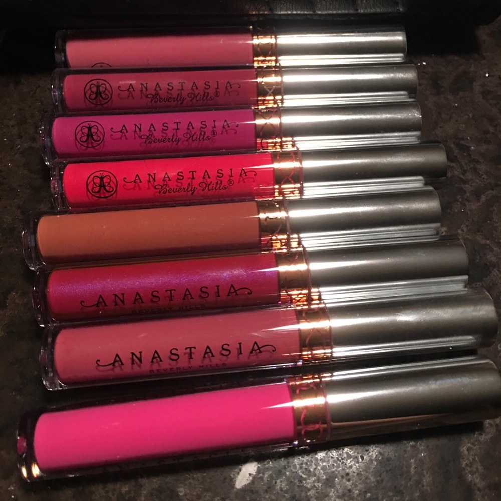 NEW ANASTASIA BEVERLY HILLS LIQUID LIPSTICKS